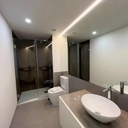 Design 5 By Homing Φάρο